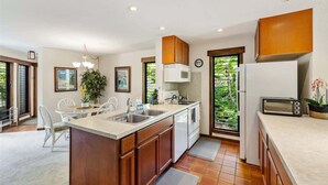 Coffee/tea maker, fridge, microwave, oven - Waikomo Stream Villas 103 – Ground Floor, Garden View Retreat (Koloa)