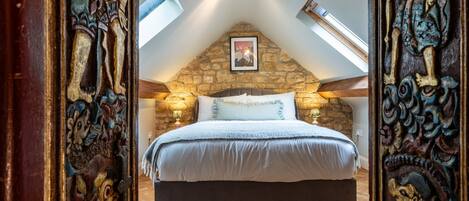 3 soveværelser, skrivebord, strygejern/strygebræt, weekendseng