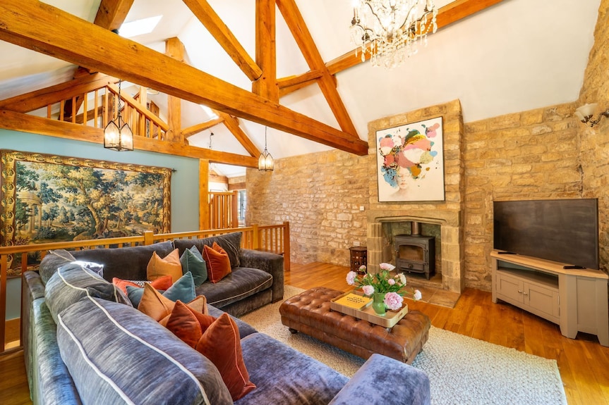 The Mill - A Cottage That Sleeps 6 Guests In 3 Bedrooms - Chipping Campden