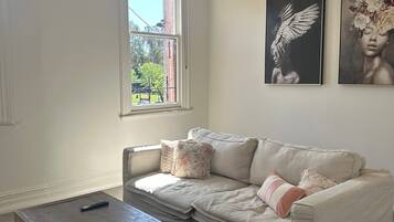 Apartment, 2 Bedrooms, City View | Living area | Smart TV, streaming services