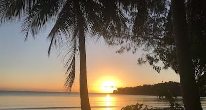 Absolute Beachfront 2 Bedroom Luxury Holiday Home