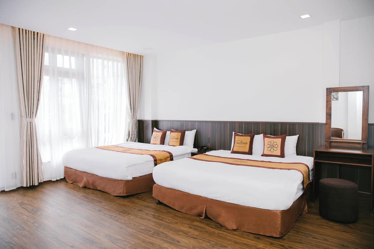Premium bedding, minibar, desk, laptop workspace