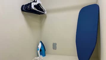 Standard Double Room | Iron/ironing board