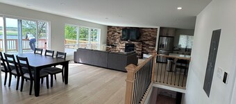 Cozy 3-bedroom house in peaceful Kenai with AC, WiFi