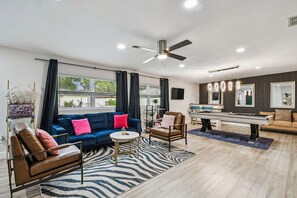 スマートテレビ、暖炉