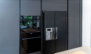 Casa | 4 quartos, escrivaninha