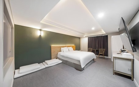 1 habitación, colchones Select Comfort y escritorio