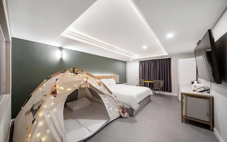 Premium Ondol Tent | Select Comfort beds, desk, laptop workspace, blackout drapes