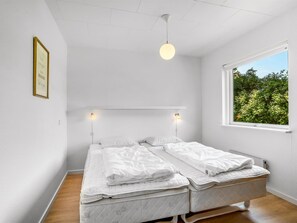 3 bedrooms, WiFi