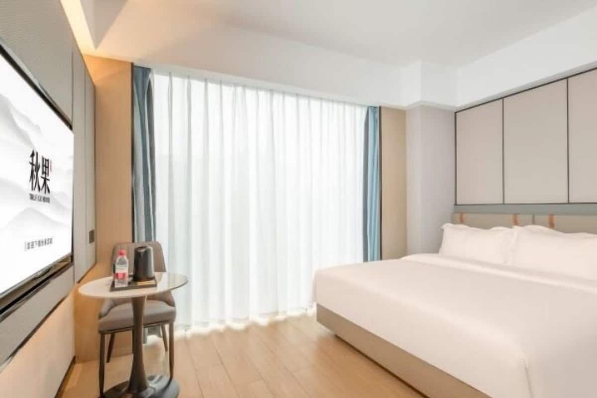 Chambre Simple Affaires, vue ville | Wi-Fi gratuit