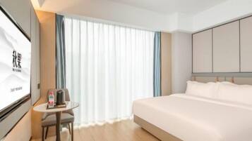 Kamar Single Bisnis, pemandangan kota | Wi-Fi gratis