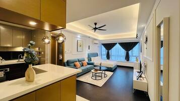 Superior Studio | Living area | TV