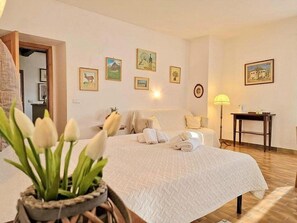 5 chambres, Wi-Fi gratuit, draps fournis