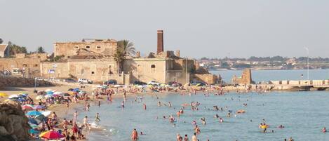 Strand