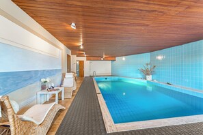 Indoor pool - Apartment Graziella With Pool And View (Tresa)