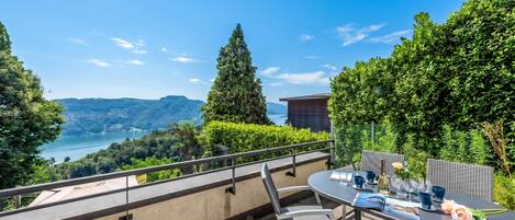 Appartement Standard, plusieurs chambres, 2 salles de bains (Vernate Lugano Lake Sweet View) | Restauration extérieure