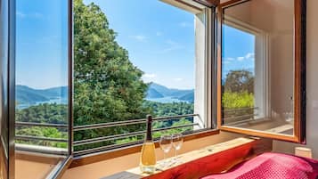 Apartemen Standar, beberapa kamar, 2 kamar mandi (Vernate Lugano Lake Sweet View) | Pemandangan danau