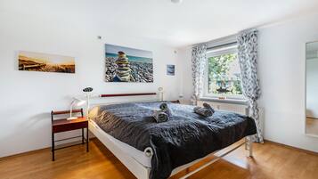 2 bedrooms, free WiFi