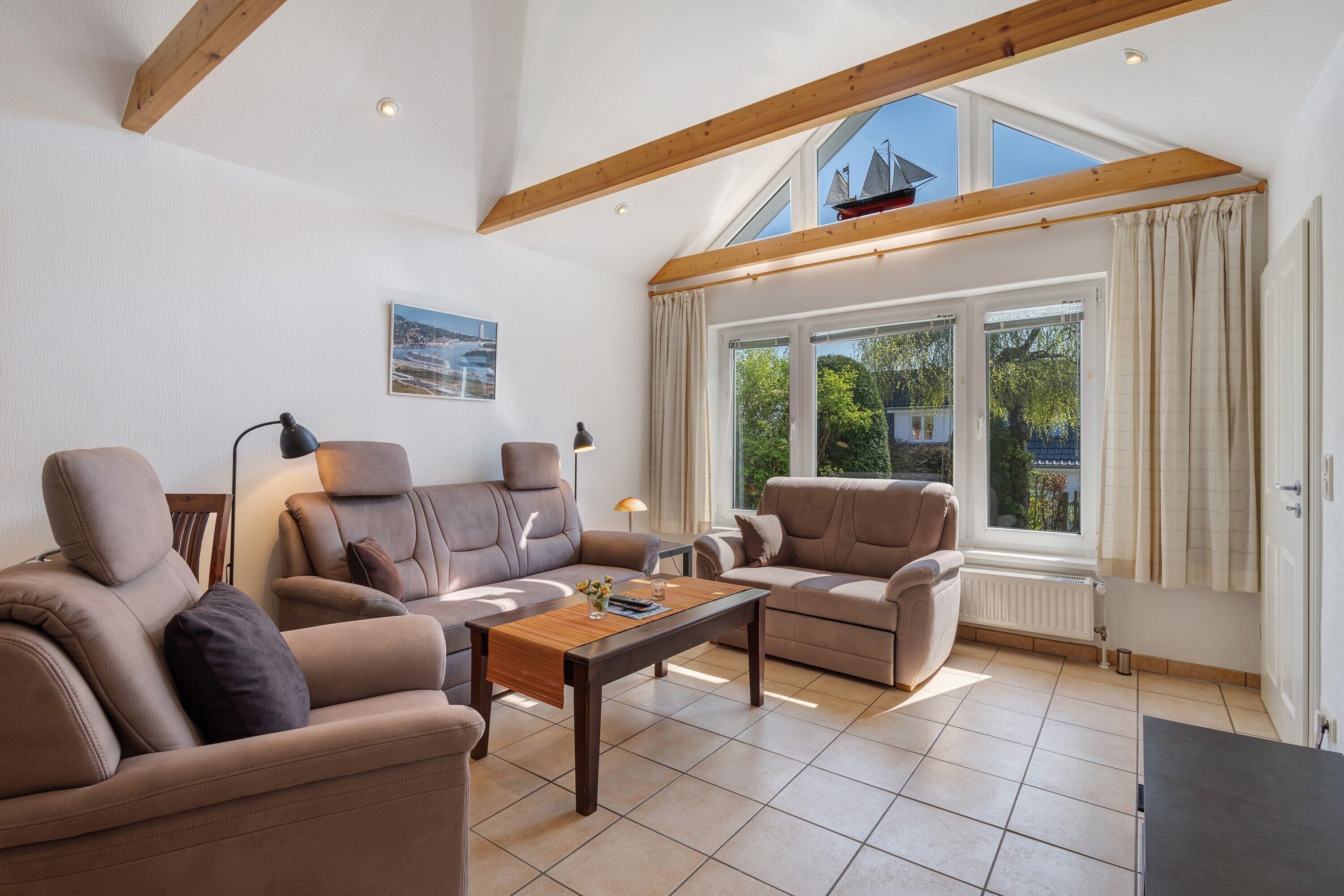 Fernseher, Stereoanlage