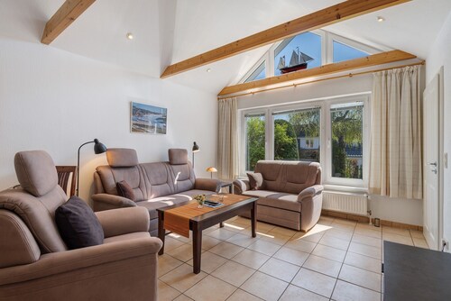 Bungalow 'Lemke Mit Terasse' with Private Garden and Wi-Fi