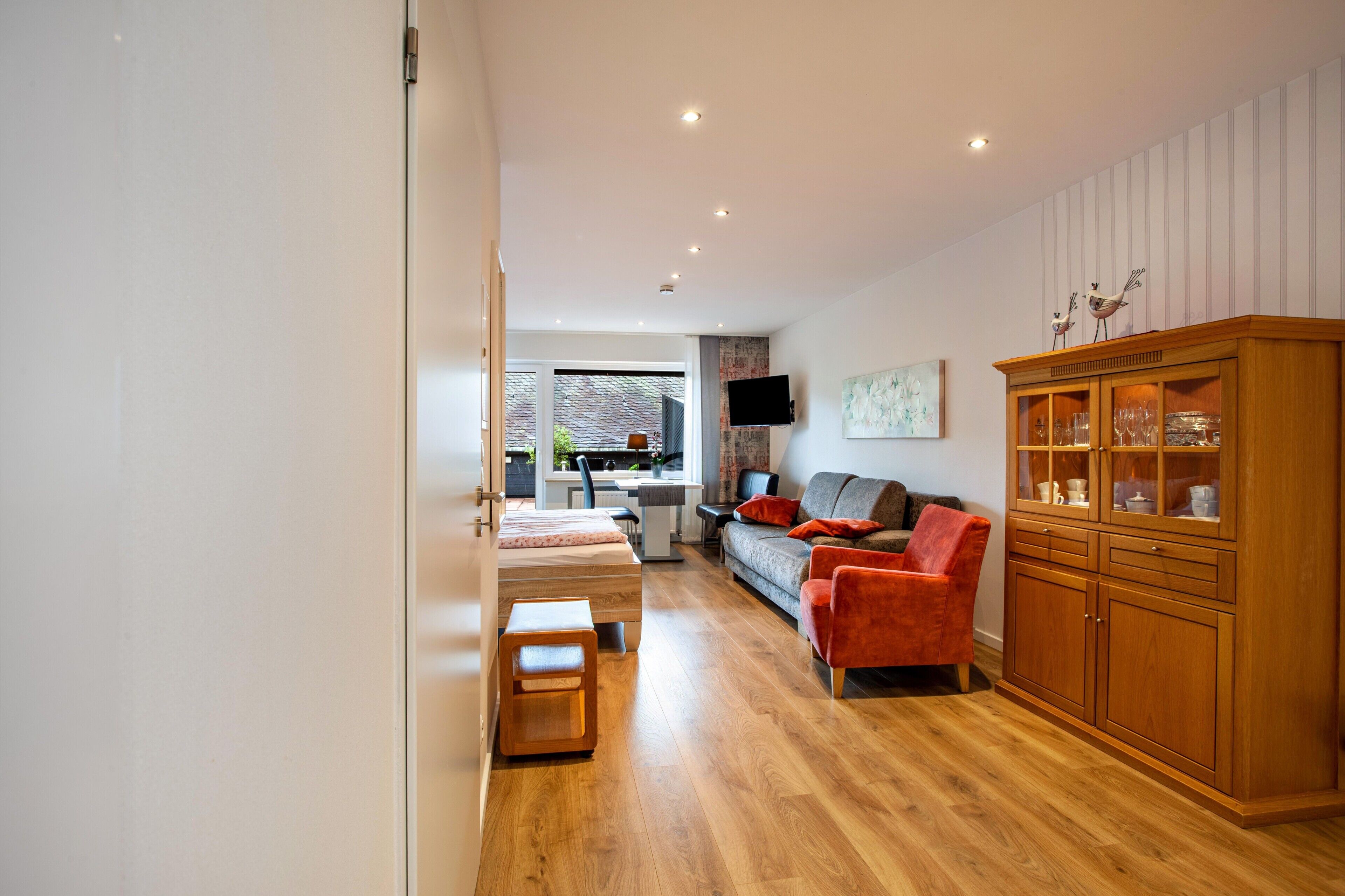Haus Schönblick - Ferienwohnung 4 Mit Bergblick, Privatterrasse Und Wi-fi - Brilon