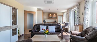 Apartment 'Ferienwohnung MĂŒhlenweide' with Shared Terrace, Wi-Fi and Air Conditioning