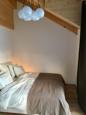 3 bedrooms, iron/ironing board, free WiFi, bed sheets - Holiday Home 'Ferienhaus Seltschach 193' with Mountain View, Private Terrace and Wi-Fi (Arnoldstein)