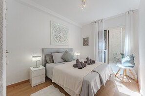 1 soverom, strykejern/-brett, wi-fi (inkludert) og sengetøy