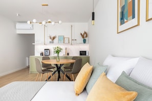 Apartment Comfort | 1 bedroom, iron/ironing board, free WiFi, bed sheets - Native Apartments Smoleńsk 33 (Kraków)
