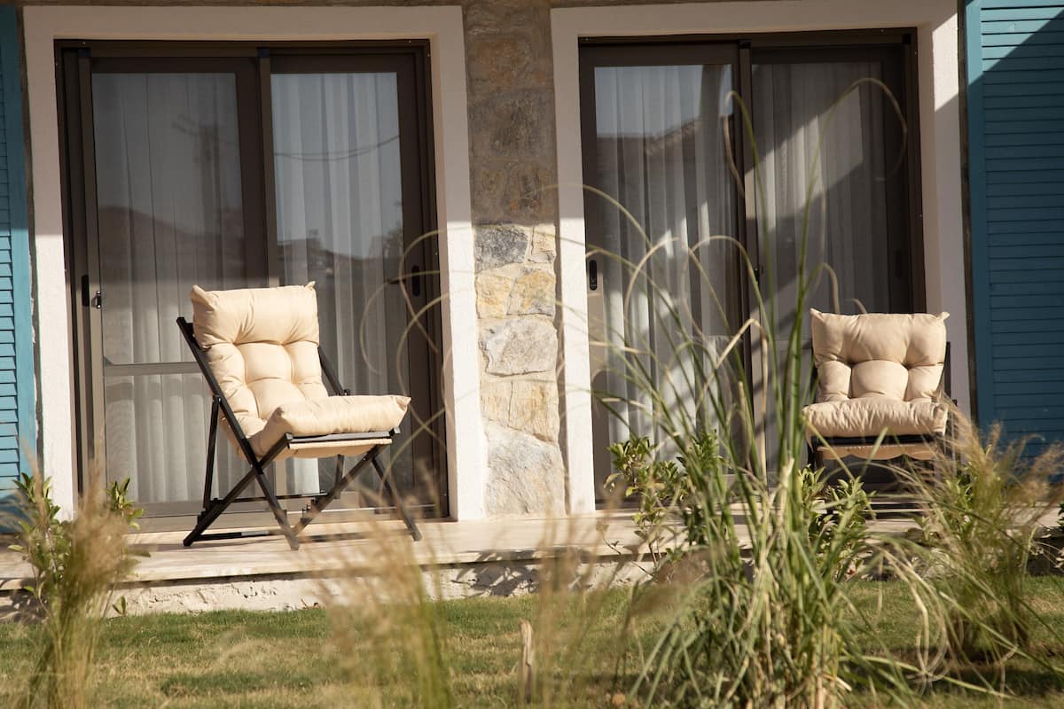 Deluxe Room Garden view | 2 bedrooms, desk, soundproofing, free WiFi