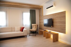 Deluxe Room Garden view | Desk, soundproofing, free WiFi, bed sheets - Eski Kapı Datça  (Datça)