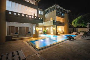 Mặt tiền nơi lưu trú