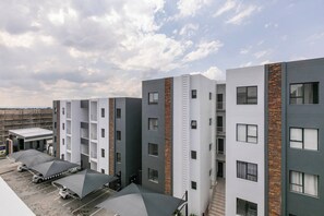 Apartment, 1 Schlafzimmer, Balkon, Stadtblick | Fassade der Unterkunft