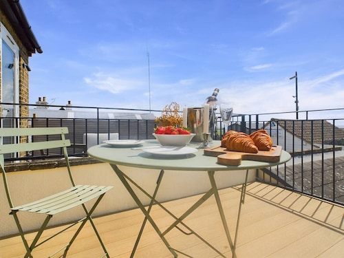 Fisherman's Cottage Old Leigh