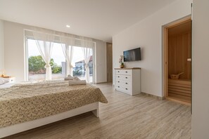3 chambres, fer et planche Ă repasser, Wi-Fi gratuit, draps fournis