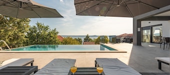 Seaview Villa A`More with heated pool