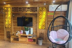 Room - FengjiangdiaojiaolouInn (Fenghuang Ancient Town Hongqiao) (Fenghuang)