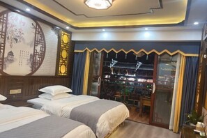 Room - FengjiangdiaojiaolouInn (Fenghuang Ancient Town Hongqiao) (Fenghuang County)