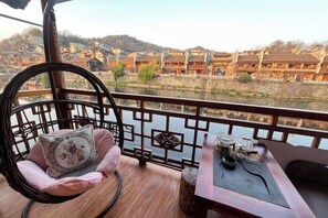 Room - FengjiangdiaojiaolouInn (Fenghuang Ancient Town Hongqiao) (Fenghuang)