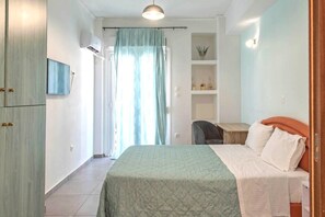 2 chambres, fer et planche à repasser, Wi-Fi, literie fournie