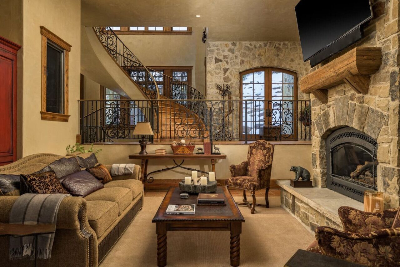 Smart TV, fireplace, video games, DVD player