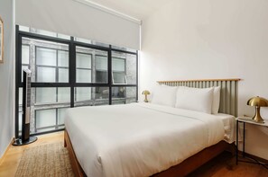 2 多间卧室、熨斗/熨衣板、旅行婴儿床、WiFi
