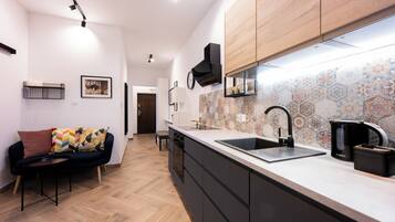 Apartment | Private kitchen | Fridge, oven, stovetop, dishwasher