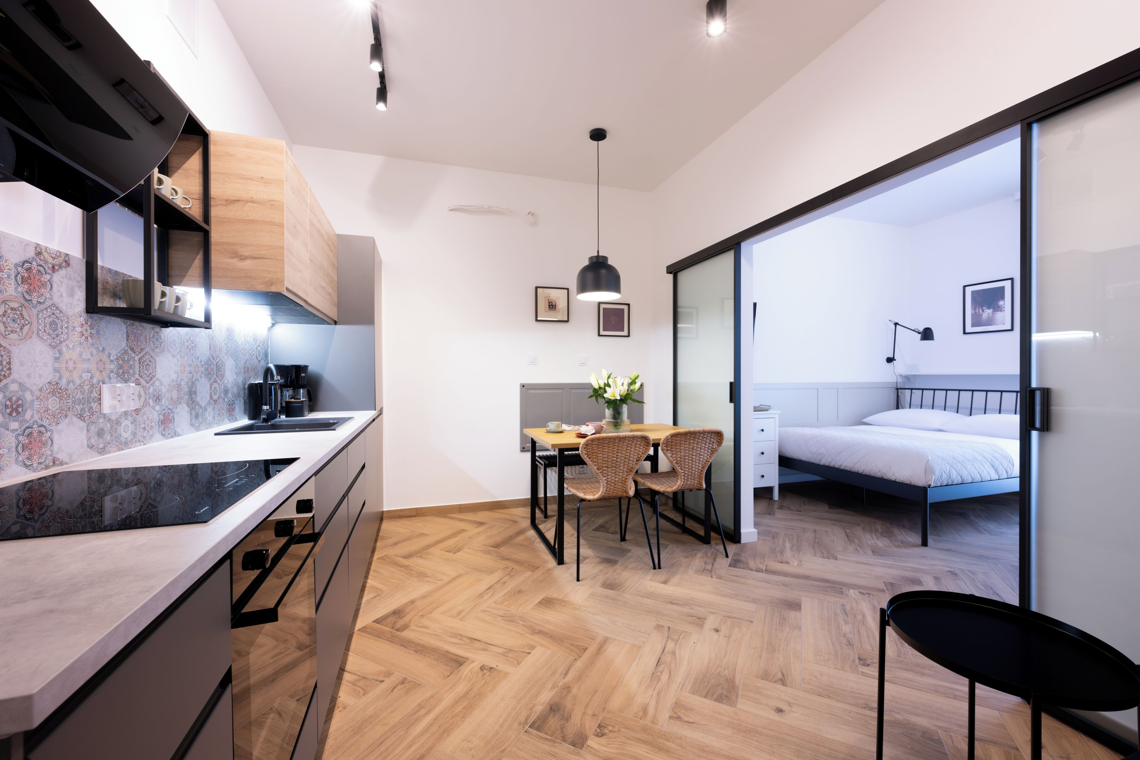 Apartamento | Cozinha privada | Cafeteira/chaleira, geladeira, fogão, cooktop