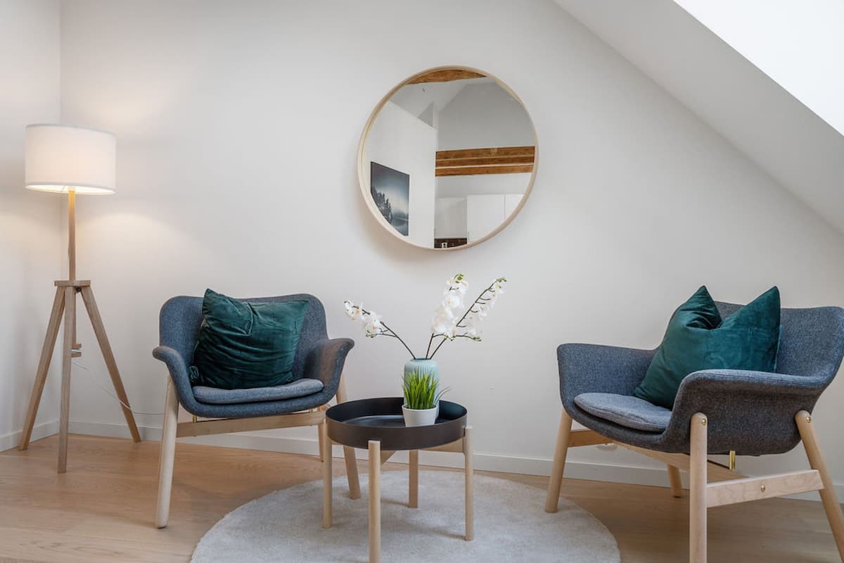 Classic Apartment | Living area | Flat-screen TV