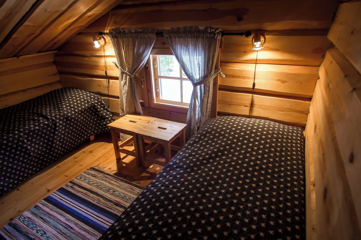 Stella Room | 2 bedrooms, free WiFi