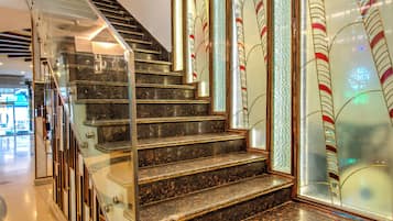 Quầy tiếp tân