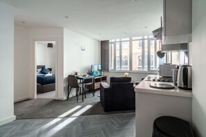 Interior - Central Preston Modern 1 Bedroom Apartment (Preston)