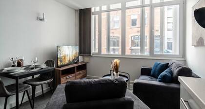 Central Preston 1-BR Apartment with Modern Comforts