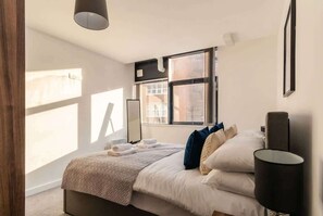 1 quarto, ferros/tábuas de passar roupa, Wi-Fi, roupa de cama